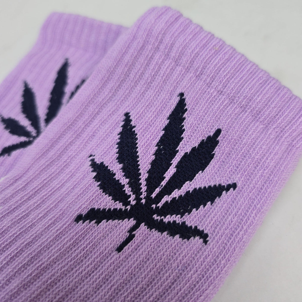 Cannabis Leaf Patterned Socks (Adult Large - Men's Shoe Sizes 8 - 12)