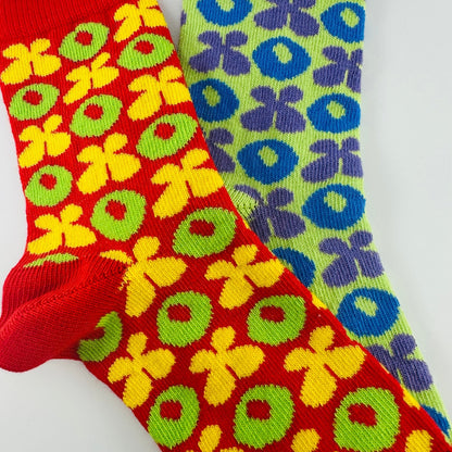 Hugs and Kisses (xoxo) Socks from the Sock Panda (Ages 3 - 7)