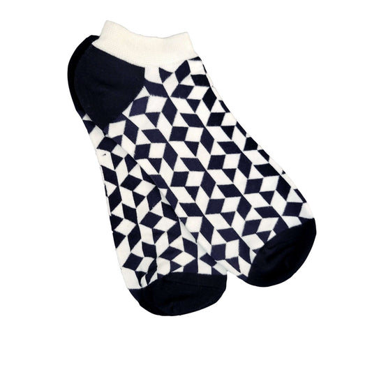 Black and White Diamond Patterned Ankle Socks (Adult Large - Men's Shoe Sizes 8 - 12)